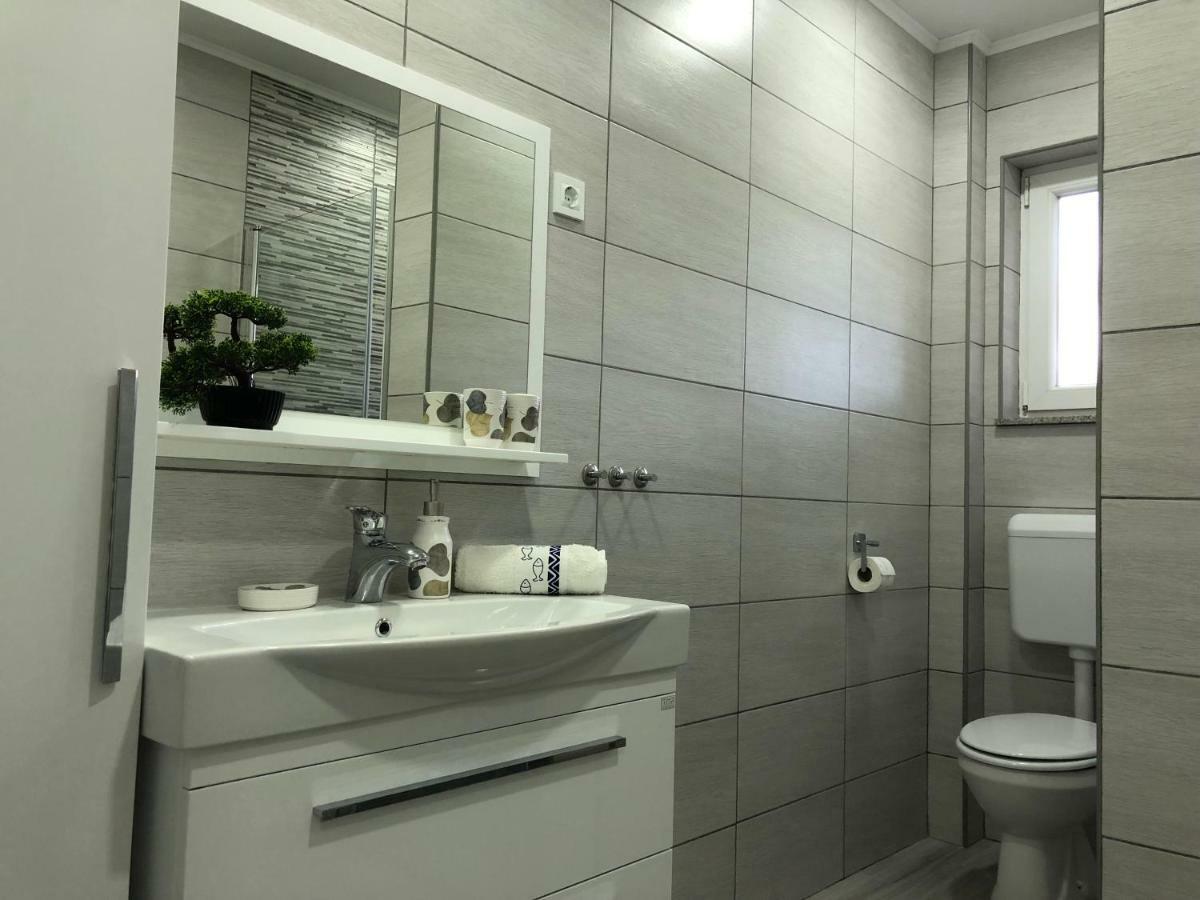 אוטוצאץ Apartman Danijela מראה חיצוני תמונה